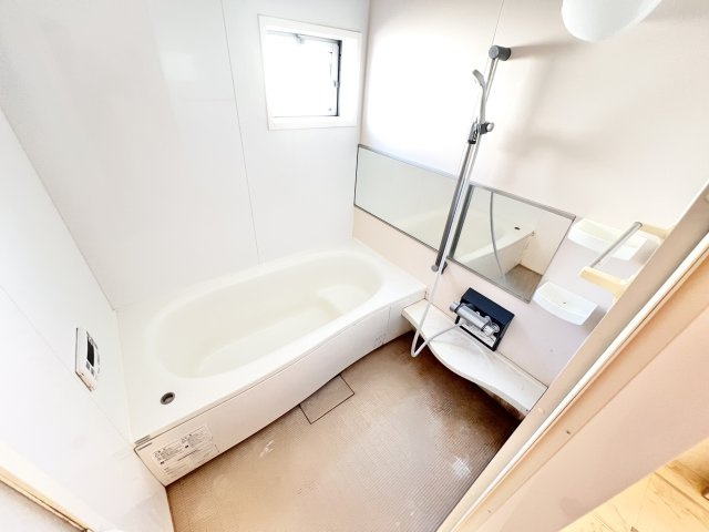 リビングタウン稲毛の杜B の浴室|※別部屋参考写真