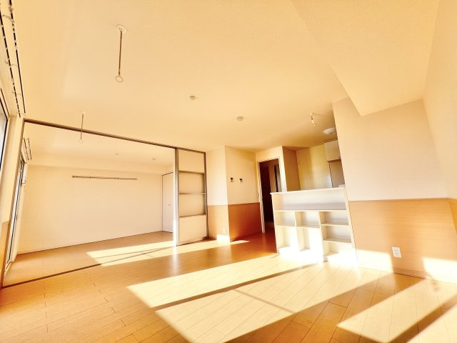 リビングタウン稲毛の杜B の居間・リビング|※別部屋参考写真