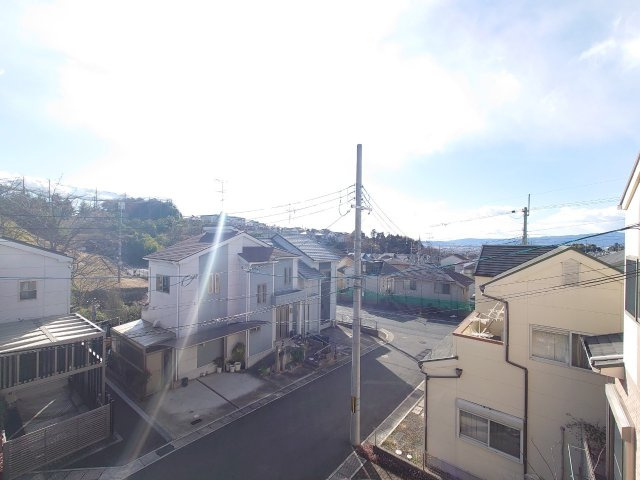 太陽光発電＆オール電化◆リフォーム済み美宅◆全居室南向きの４ＬＤＫ◆駐車２台可◆宇治市木幡南山の展望|バルコニーからの眺望