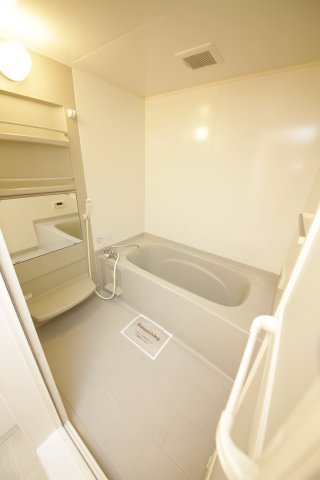 グランドールふじが丘 Bの浴室
