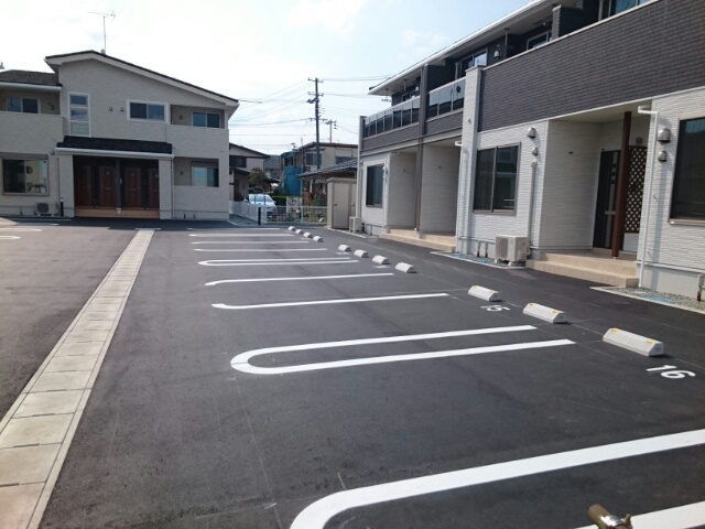 ラインハイトⅠの駐車場