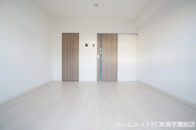 熊本市東区上南部３丁目の賃貸マンションの居間・リビング