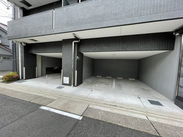 【駐車場】プレサンス名古屋STATIONサティナ