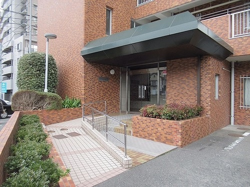 ボーン平尾のエントランス|マンションエントランス