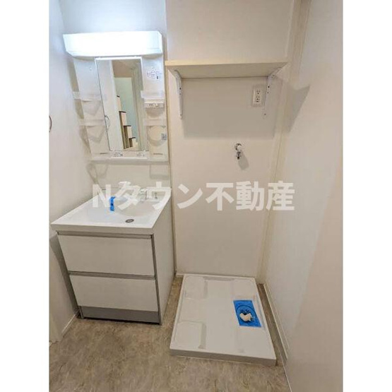 【設備】 | グランシエロ名古屋黄金 | 洗濯機置き場です