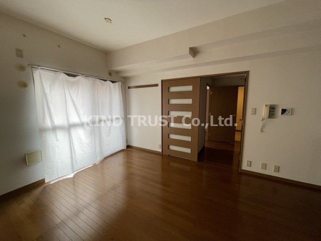 アルティスタ中津の居間・リビング|ゆったり過ごせる居間です