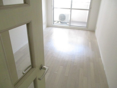 【洋室】 | ラ・レジダンス・ド・ラフィネ