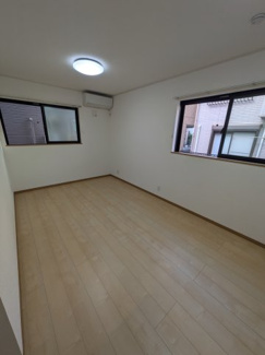 【居間・リビング】 | グランソフィア皇山町