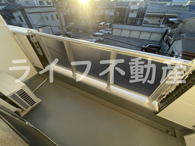 アバンティオ弥刀のバルコニー|落ち着いた時間を過ごせるバルコニーです
