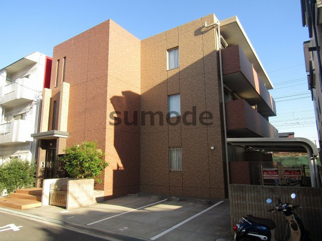 フローリッシュ茨木の外観