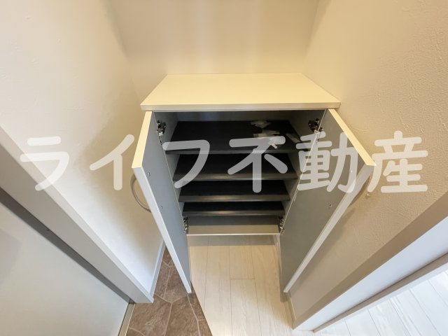 F asecia KOBEの収納|大きなスペースがあり、収納には困りません