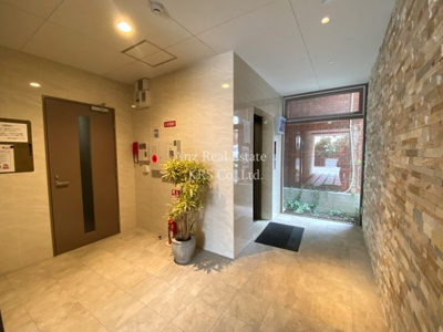 【ロビー】 | Shinmachi Residence Kouzuya