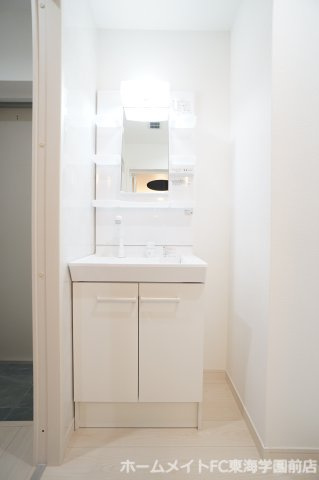 NEW ERA上南部の独立洗面台