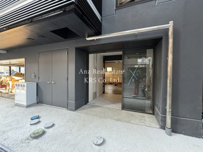 【エントランス】 | BRAVE湊町