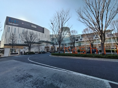 ショッピングセンター