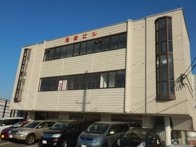 【外観】 | 尾崎ビル（３階建て）