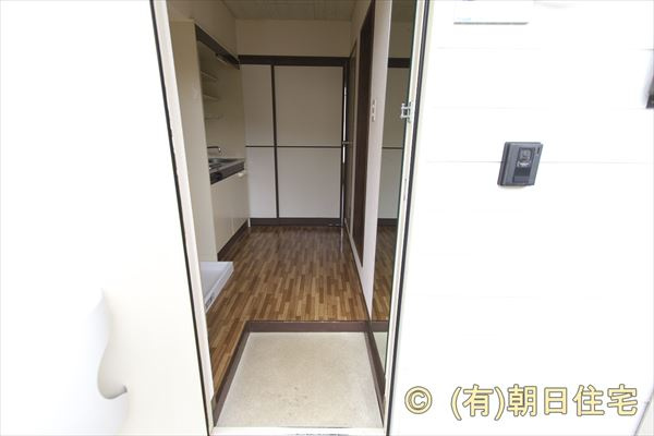 ベルメゾン・スギⅠの玄関