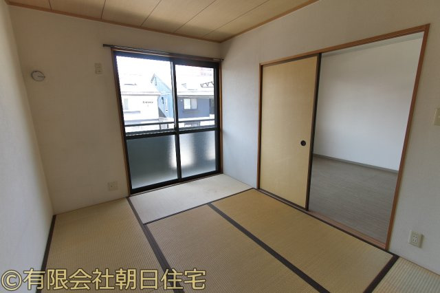 ニューセジュール中吉の和室