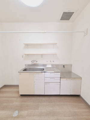 【キッチン】 | 杵弥ビル