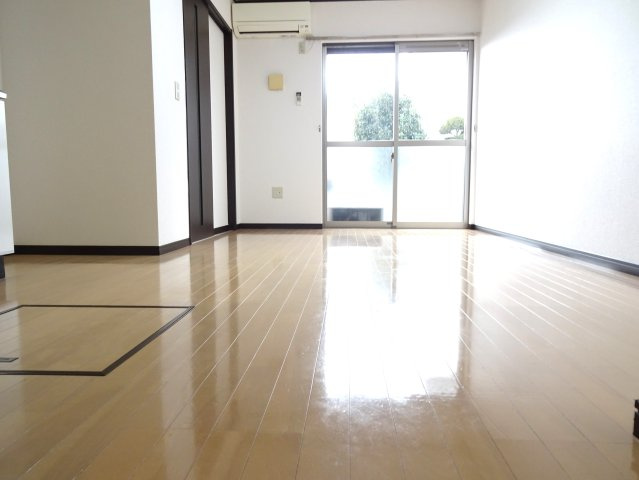 Rapport　2 の居間・リビング
