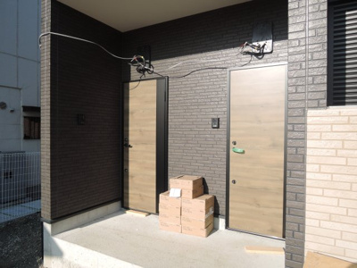 【エントランス】 | プレミアムスイート泉佐野