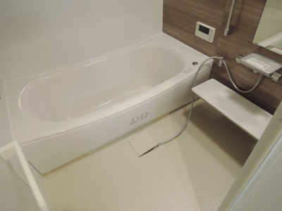 【浴室】 | プレミアムスイート泉佐野