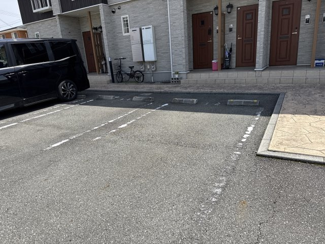 ピクシーズタウンⅠの駐車場