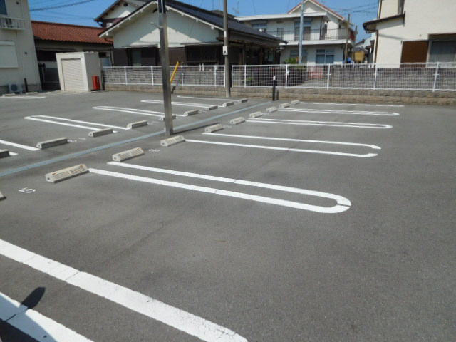 エスペランサ浜の宮Ⅰの駐車場