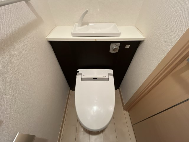 アグネスのトイレ