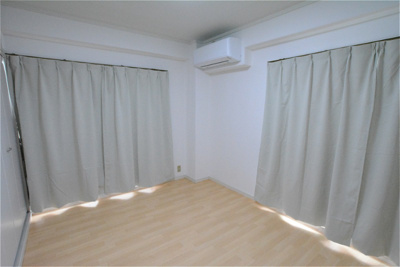 【寝室】 | 森の木ハイツ