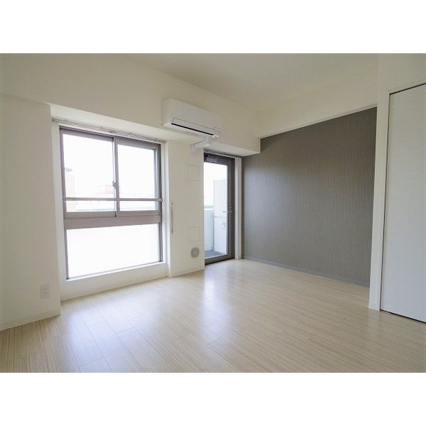 アクアヒルズの居間・リビング