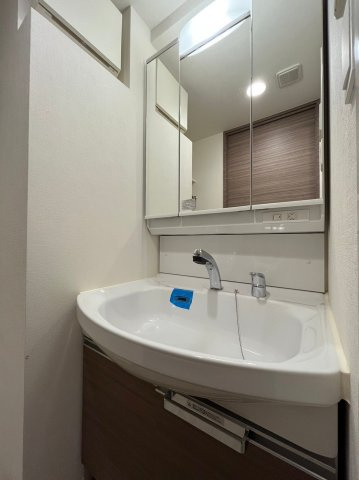 メイクスデザイン上前津の独立洗面台