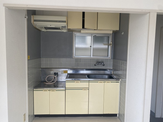 サンアイランドビルのキッチン|きれいなキッチンです