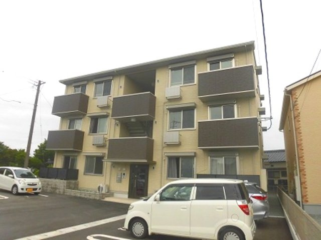 熊本市南区八幡９丁目のアパート