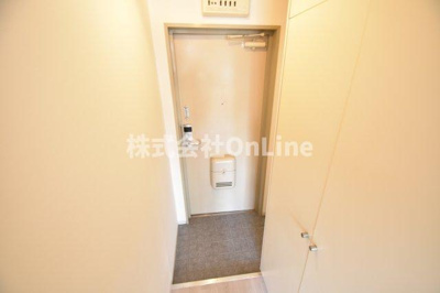 【玄関】 | ロフティ岡田