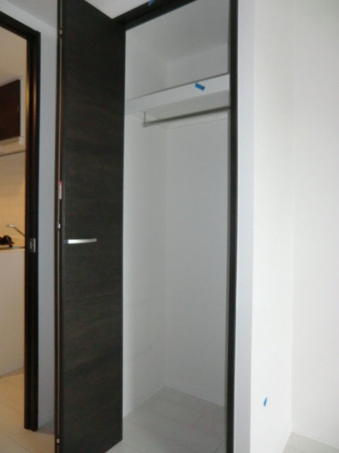 大阪市淀川区田川３丁目の賃貸マンションの収納