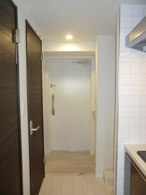 大阪市淀川区田川３丁目の賃貸マンションの玄関