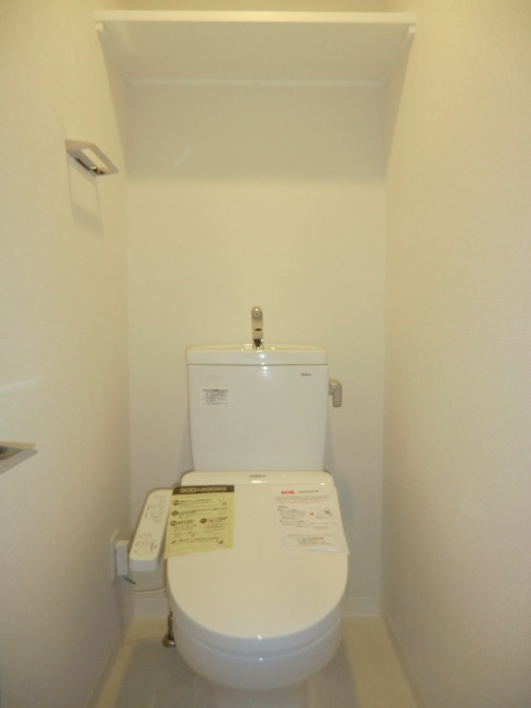 大阪市淀川区田川３丁目の賃貸マンションのトイレ