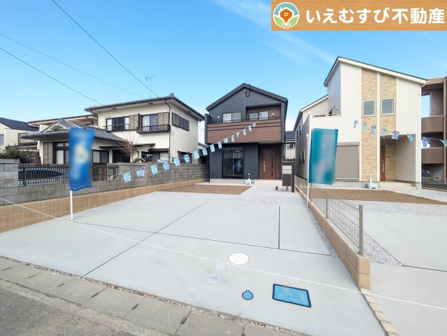 BLOOMING GARDEN　熊谷市別府4丁目の駐車場|車好きのパパも嬉しい車庫付邸宅
