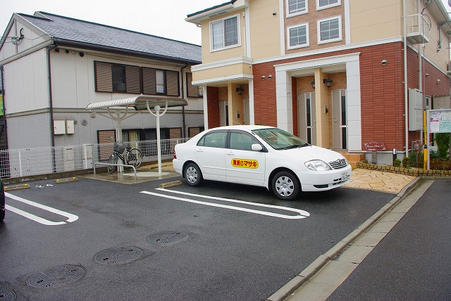 グレースピアAの駐車場|駐車場があります