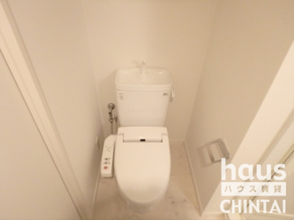 【トイレ】 | ウィルテラス千歳烏山 | 別部屋同タイプのお写真から物件の雰囲気をご参考くださいませ。
