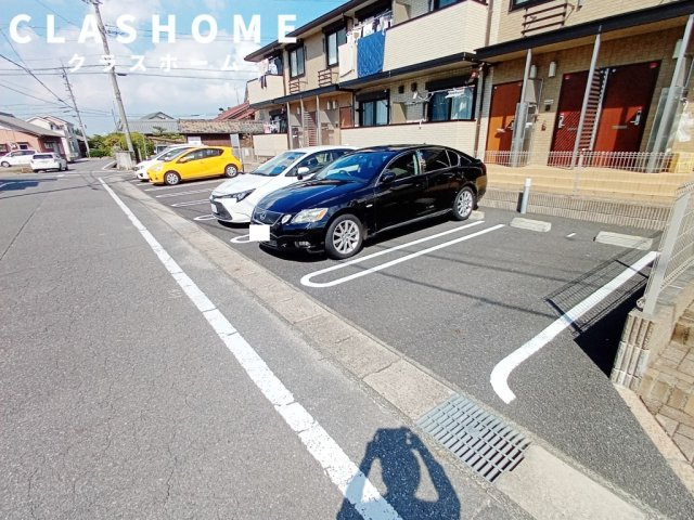 アイリスハイツ　　刈谷市の賃貸ならクラスホーム刈谷店の駐車場