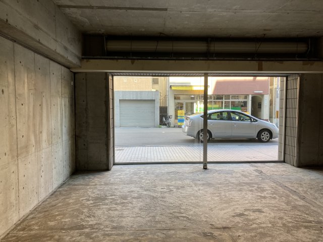 大阪市浪速区塩草３丁目の店舗事務所の内装