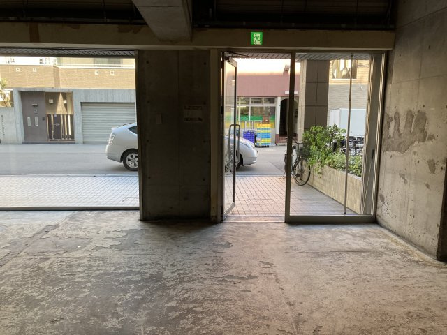 大阪市浪速区塩草３丁目の店舗事務所の内装