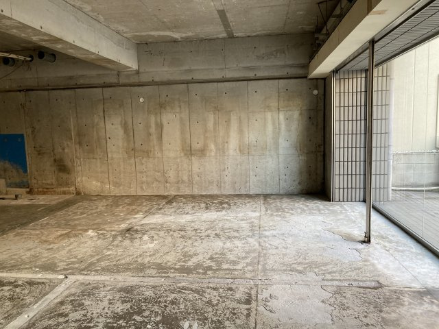 大阪市浪速区塩草３丁目の店舗事務所の内装