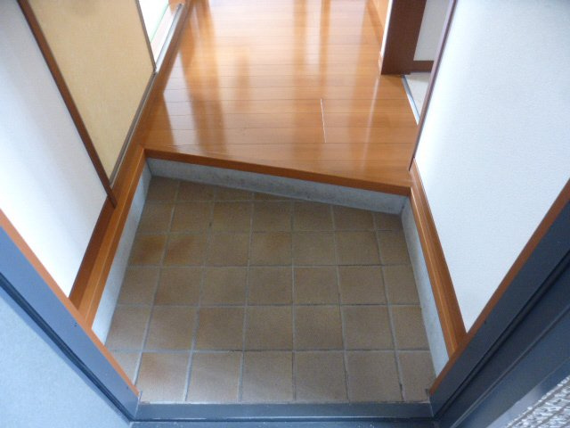ココナッツハウスⅡの玄関