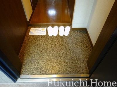 【玄関】 | グランドガーラ笹塚