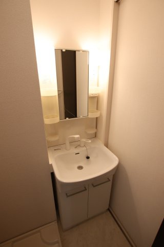 【独立洗面台】 | ファミーユ・Ｍ