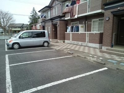 【駐車場】 | カーサ・ポポラール | 駐車場