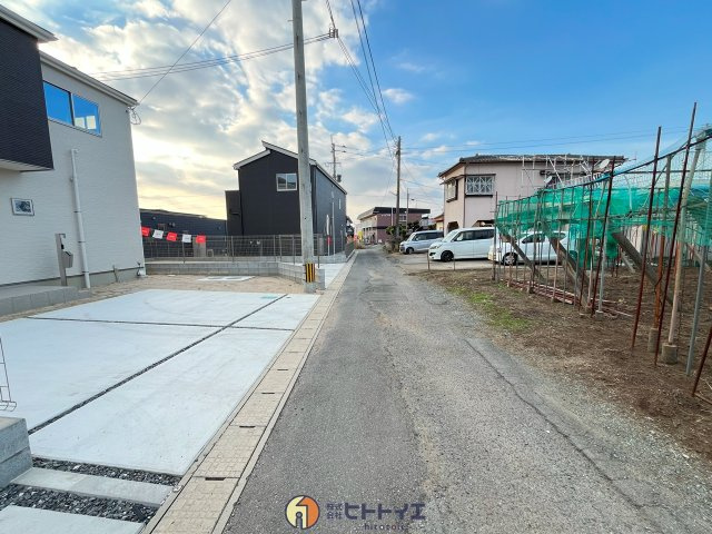 筑後市羽犬塚1期の前面道路含む現地写真